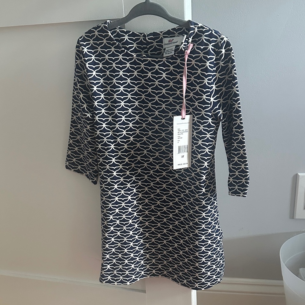 Vineyard Vines knit 3/4 sleeve whale tail navy print dress